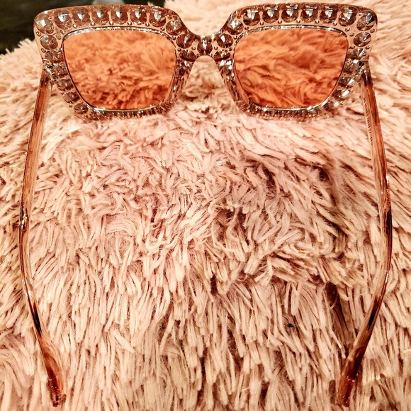 😎Brand new chic oversized pink sunglasses - Picture 4 of 6